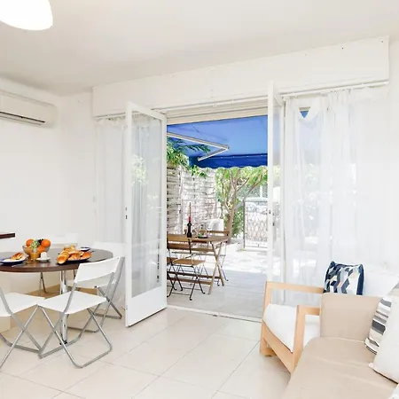 Archer de Palma YourHostHelper Cannes Extérieur photo